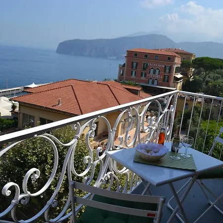 Al Centro סורנטו